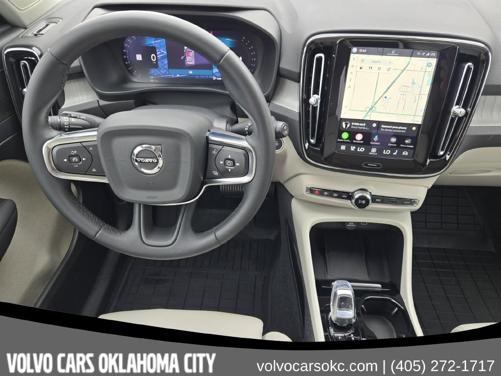 Certified 2024 Volvo XC40 B5 Plus w/ Protection Package Premier AWD/4WD image 27