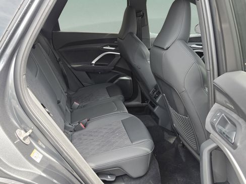 New 2026 Audi SQ5 Premium Plus image 15