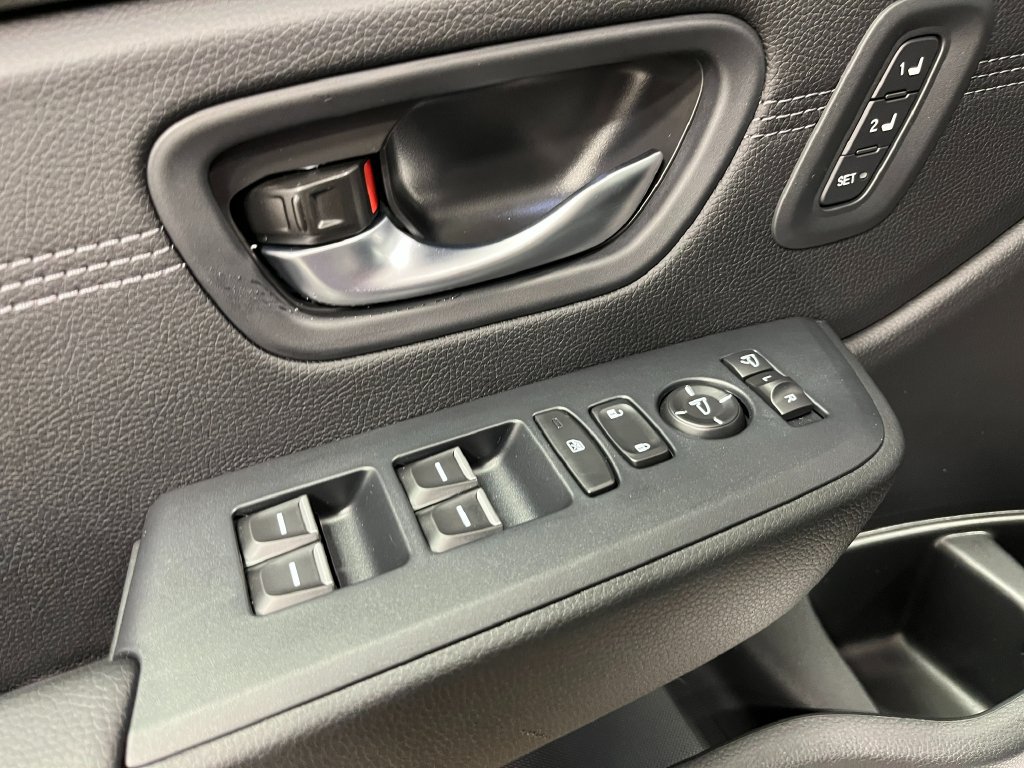 New 2026 Honda Pilot Touring image 10