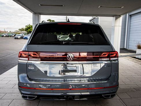 New 2026 Volkswagen Atlas SEL Premium R-Line AWD/4WD image 14