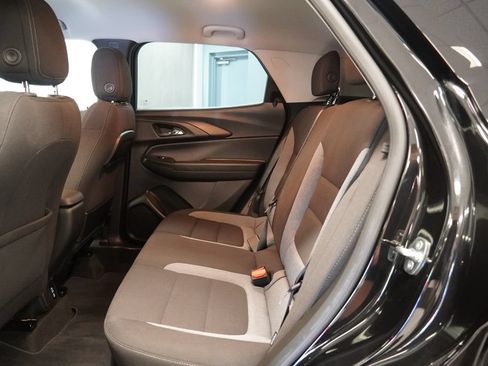 Used 2023 Chevrolet TrailBlazer LT w/ Convenience Package FWD image 25