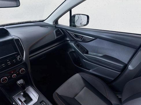 Used 2023 Subaru Crosstrek 2.0i Premium AWD/4WD image 22