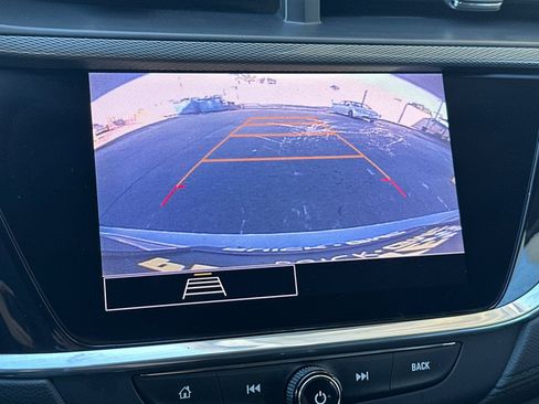 Used 2023 Buick Encore GX Select w/ Sport Touring Package image 26