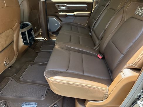 Used 2022 RAM 1500 Limited AWD/4WD image 19