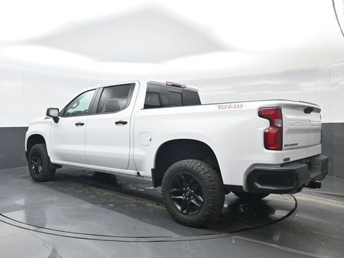 Used 2021 Chevrolet Silverado 1500 LT Trail Boss w/ Convenience Package II AWD/4WD image 4