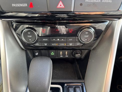 Used 2022 Mitsubishi Eclipse Cross AWD image 15