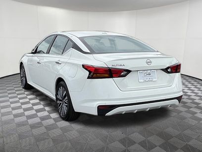 Used 2025 Nissan Altima 2.5 SV