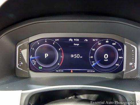 Used 2023 Volkswagen Atlas Cross Sport SE AWD/4WD image 13
