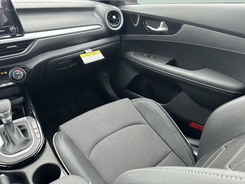 Used 2023 Kia Forte GT-Line FWD image 15