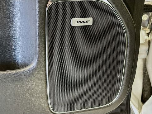 Used 2018 GMC Sierra 1500 SLT w/ Enhanced Driver Alert Package image 21