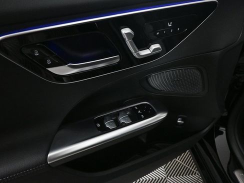 New 2026 Mercedes-Benz C 300 Sedan image 8