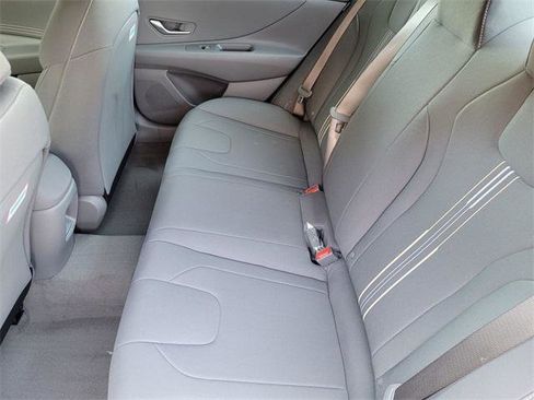 New 2025 Hyundai Elantra Sport image 6