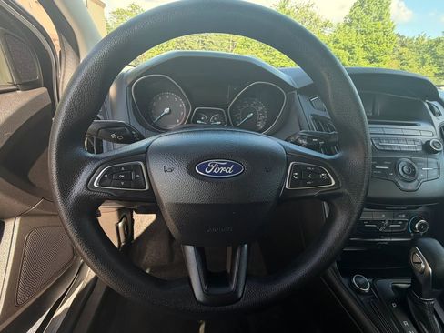 Used 2016 Ford Focus S FWD image 15