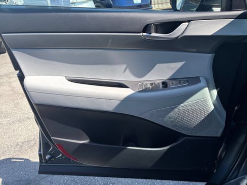 Used 2025 Hyundai Palisade SEL FWD image 18