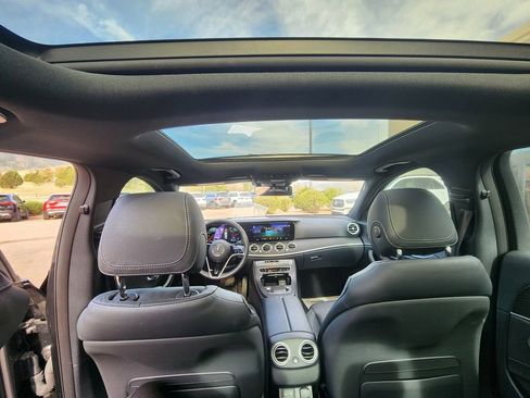 Used 2022 Mercedes-Benz E 350 4MATIC Sedan image 21