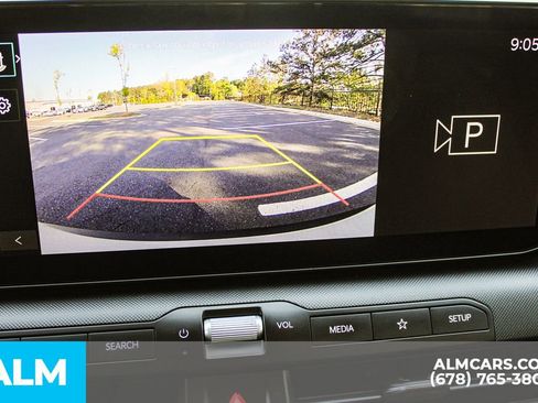 Used 2025 Kia K4 LXS image 32