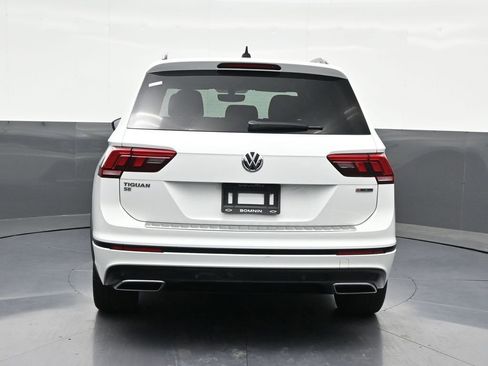 Used 2020 Volkswagen Tiguan SE R-Line image 4