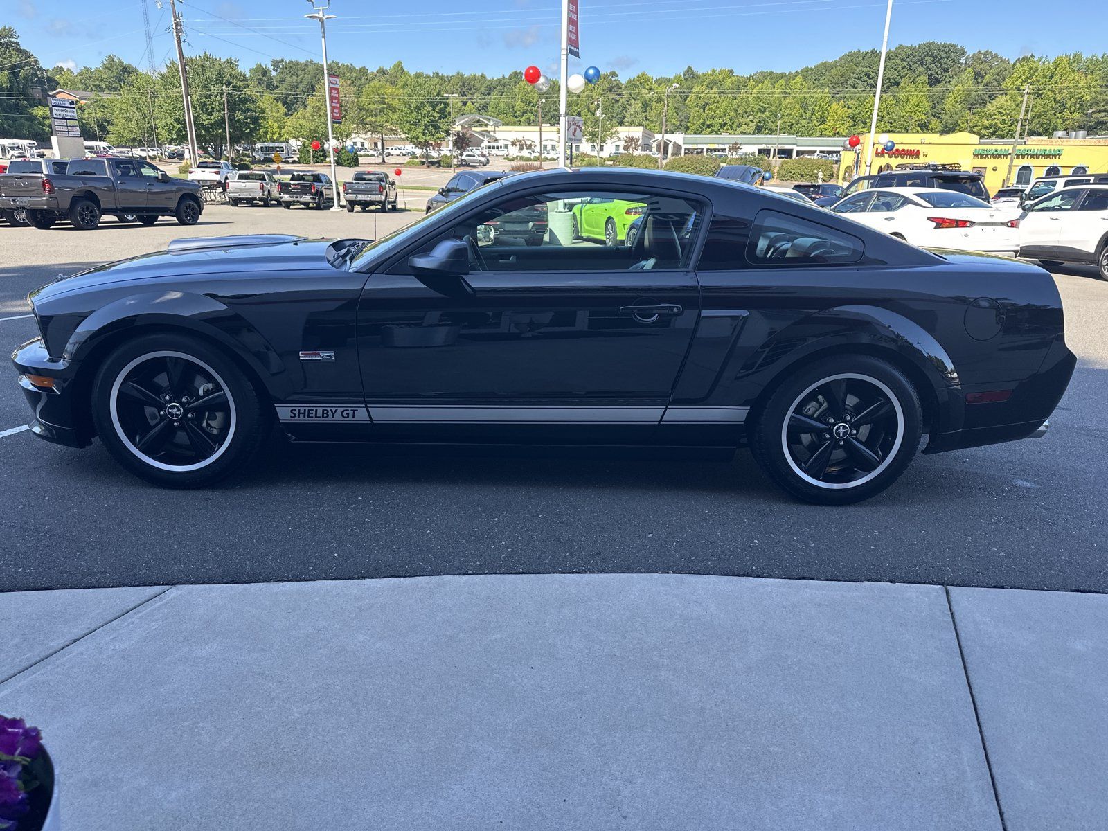 Used 2007 Ford Mustang GT Premium RWD image 5