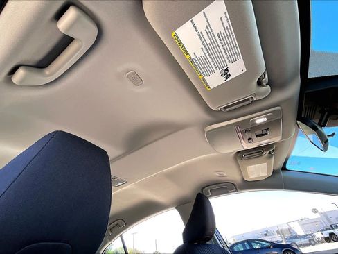 Used 2025 Toyota Camry LE image 15