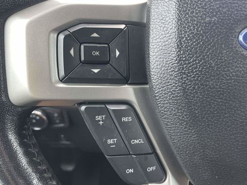 Used 2021 Ford F250 Lariat w/ Lariat Ultimate Package AWD/4WD image 22