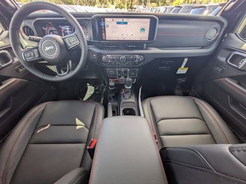 New 2026 Jeep Wrangler Unlimited Rubicon image 13