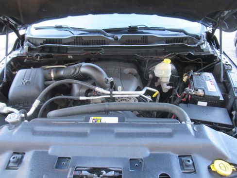 Used 2016 RAM 1500 Laramie w/ Convenience Group image 15