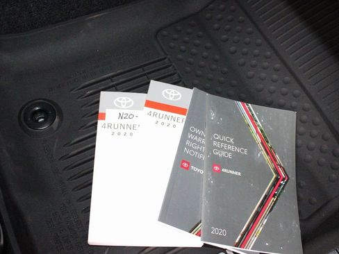 Certified 2020 Toyota 4Runner TRD Off-Road image 45