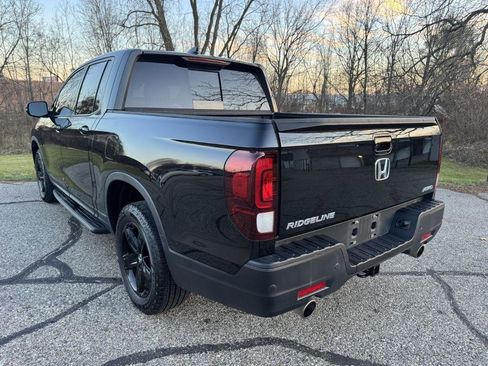 Used 2022 Honda Ridgeline Black Edition image 3