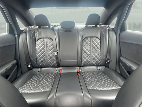 Used 2019 Audi S4 Premium Plus w/ Premium Plus Package AWD/4WD image 7