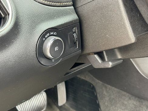 Used 2015 Chevrolet Camaro LT image 34