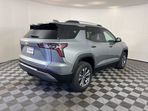 New 2026 Chevrolet Equinox LT FWD image 5