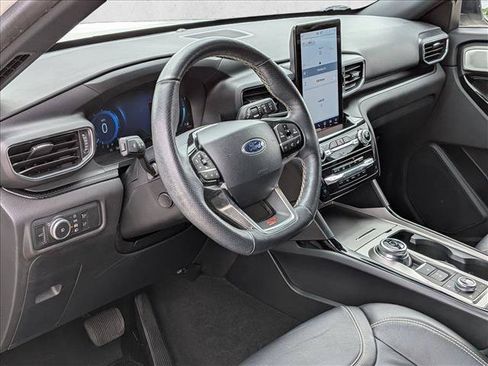 Certified 2022 Ford Explorer ST w/ Equipment Group 401A AWD/4WD image 10