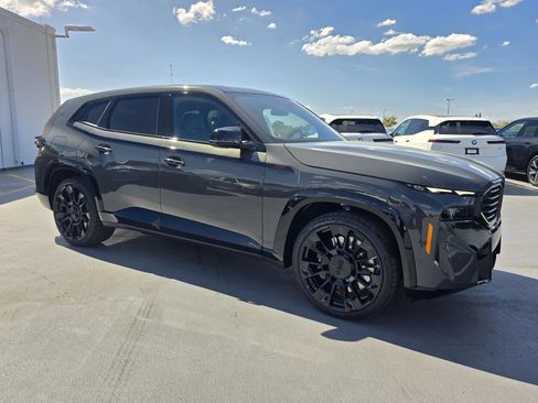 New 2026 BMW XM Label Red w/ M Driver's Package image 23