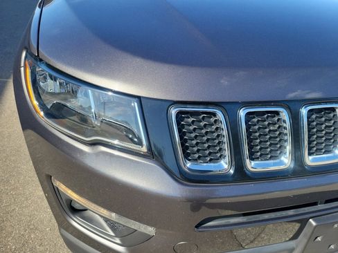 Used 2019 Jeep Compass Latitude w/ Popular Equipment Group image 28