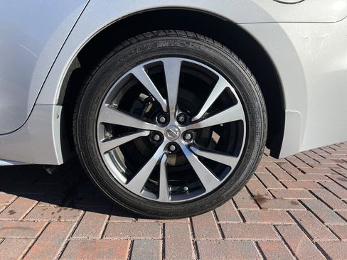 Used 2017 Nissan Maxima 3.5 SV image 13