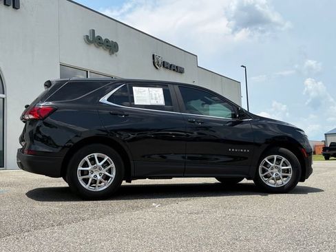 Used 2022 Chevrolet Equinox LT FWD image 3