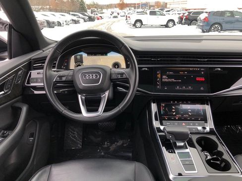 Used 2019 Audi Q8 Premium w/ Convenience Package image 18
