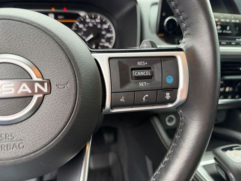 Used 2023 Nissan Rogue SL w/ SL Premium Package AWD/4WD image 16