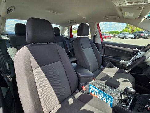 Used 2019 Volkswagen Jetta S w/ Driver Assistance Package image 40