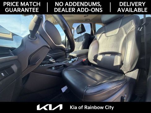 Used 2024 Kia Telluride S w/ S Sunroof Package image 13