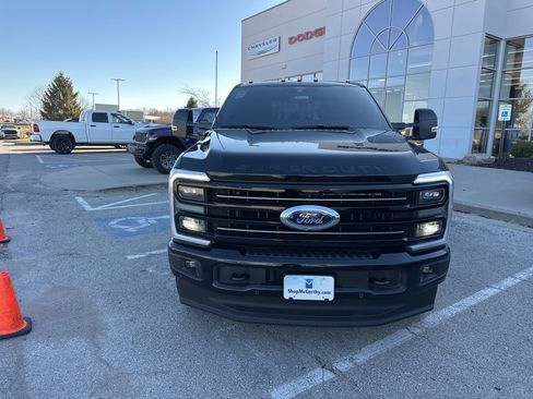 Used 2025 Ford F350 Platinum image 6