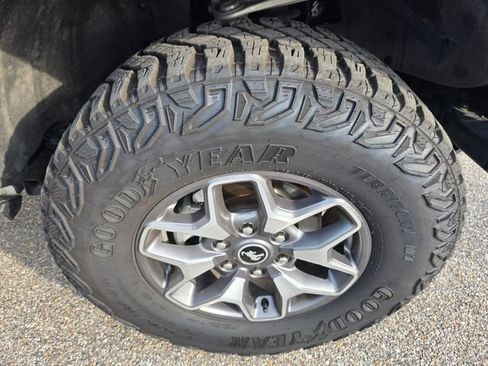 Certified 2025 Ford Bronco Badlands AWD/4WD image 12