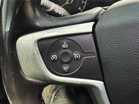 Used 2018 GMC Terrain SLE image 16