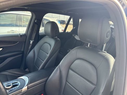 Used 2018 Mercedes-Benz GLC 300 image 7
