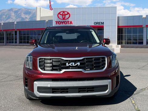 Used 2024 Kia Telluride S w/ S Sunroof Package AWD/4WD image 2