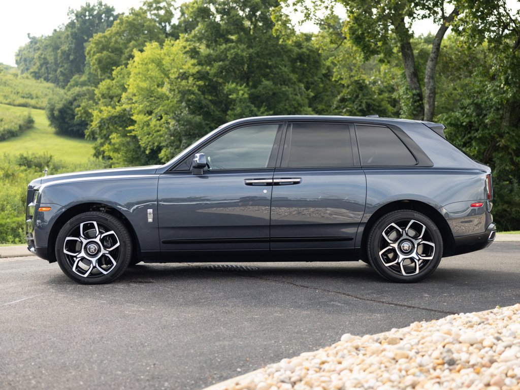Used 2022 Rolls-Royce Cullinan w/ Cullinan Package AWD/4WD image 5