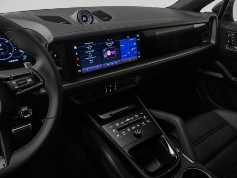 New 2025 Porsche Cayenne Turbo image 47