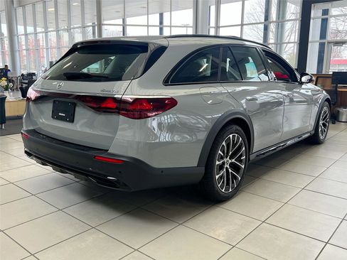 New 2026 Mercedes-Benz E 450 4MATIC All-Terrain Wagon image 6