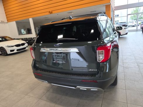 Used 2023 Ford Explorer XLT w/ Equipment Group 202A AWD/4WD image 9