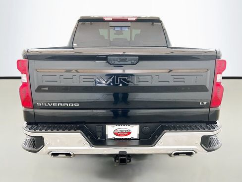 Used 2022 Chevrolet Silverado 1500 LT w/ Texas Edition Plus AWD/4WD image 5